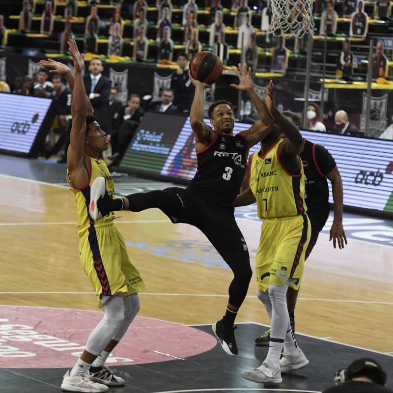 Fotos: Imágenes del partido entre RETAbet Bilbao Basket - Morabanc Andorra