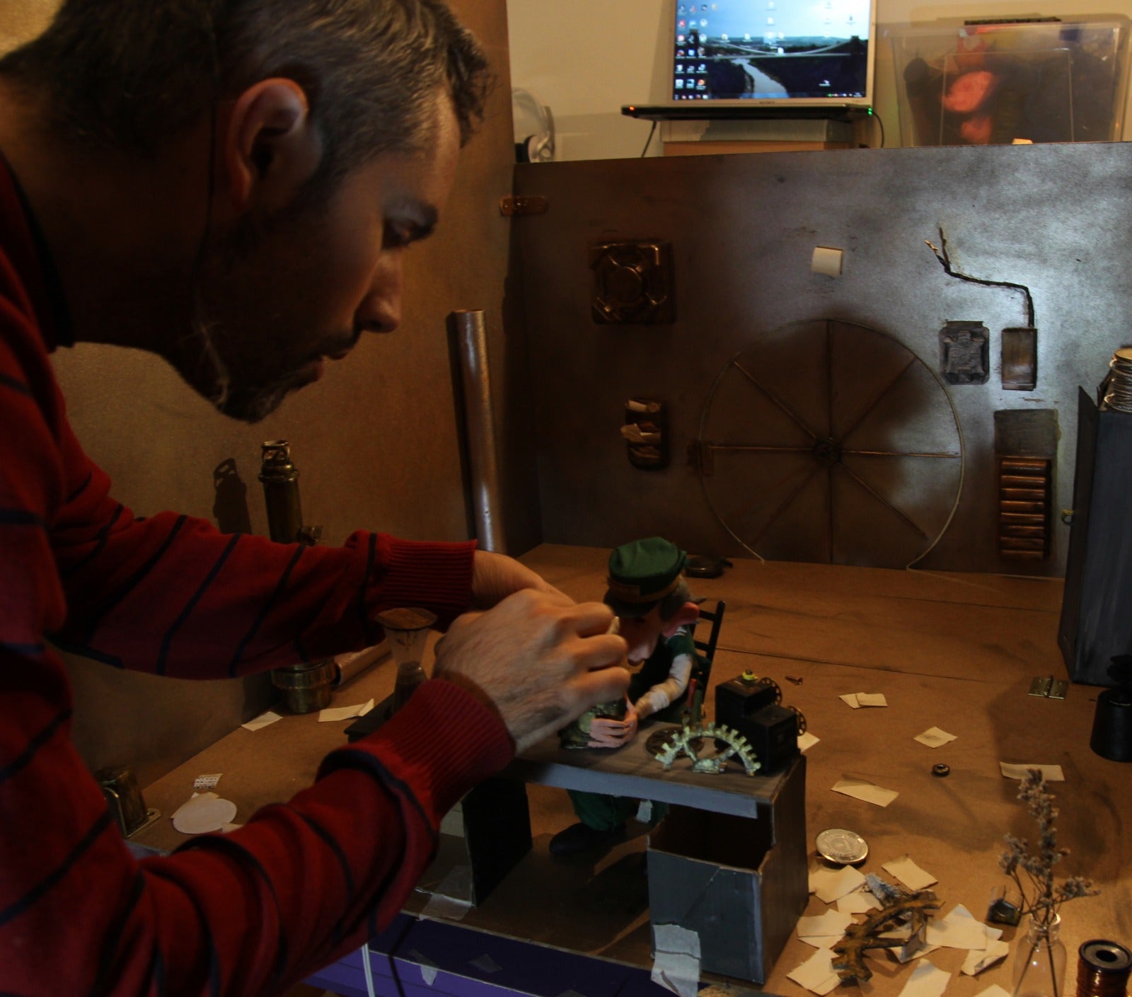 Fotos: Bocata en los fuegos y purpurina en &#039;La Pinpi&#039;: una pareja recrea en plastilina la Aste Nagusia que no pudo ser