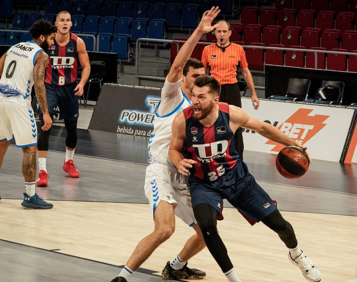 Fotos: TD Systems Baskonia - Gipuzkoa Basket, en imágenes
