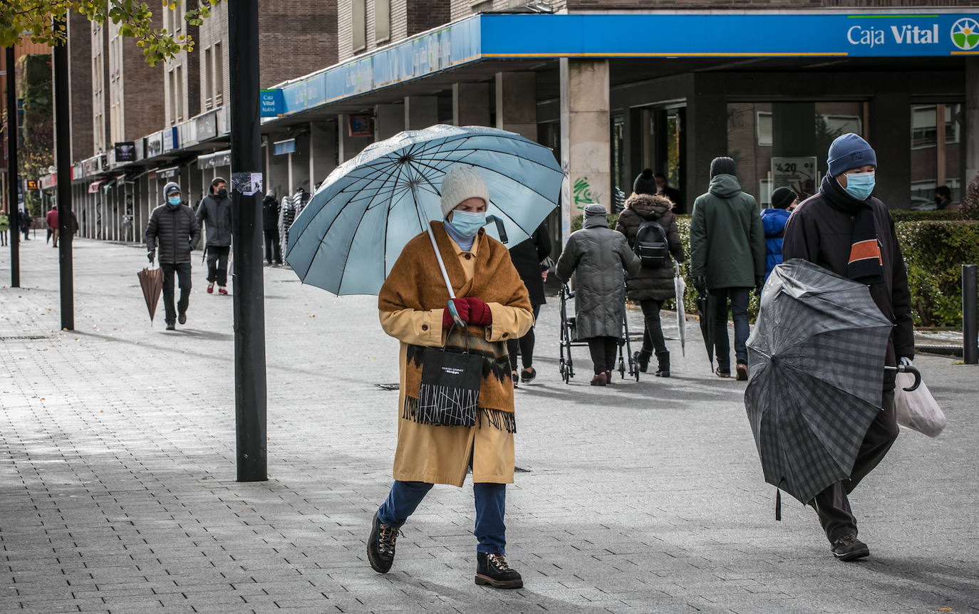 La borrasca 'Dora' está dejando las primeras estampas invernales.