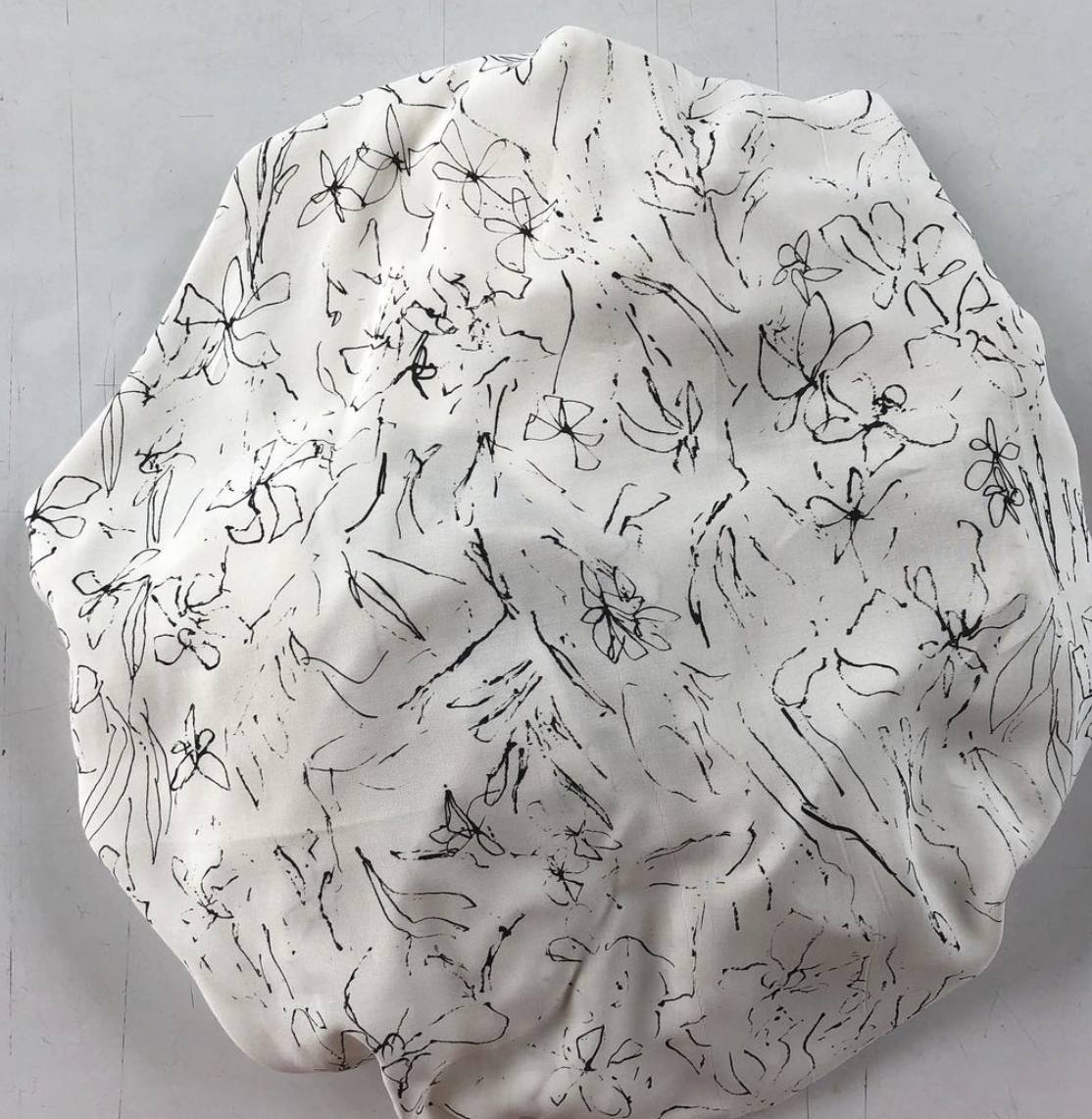 Fotos: Prendas únicas y perfumes a la carta en la tienda de autor más pequeña de Bilbao