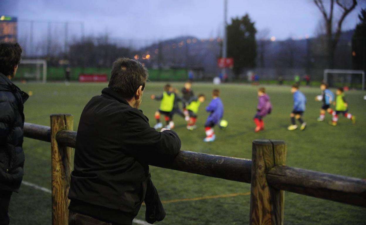 Deporte escolar en Euskadi: El deporte escolar sigue suspendido en Euskadi