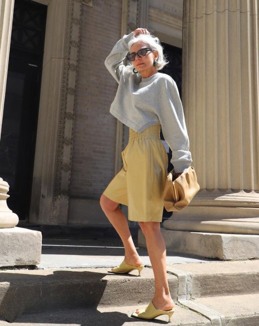 Fotos: Pantone desvela el color del 2021 y así lo veremos en los comercios vizcaínos