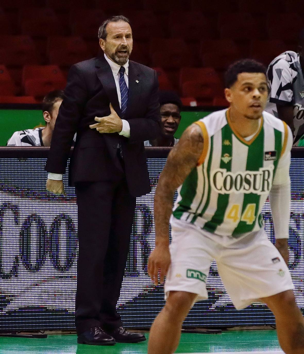 Fotos: Las imágenes del Real Betis-Baskonia