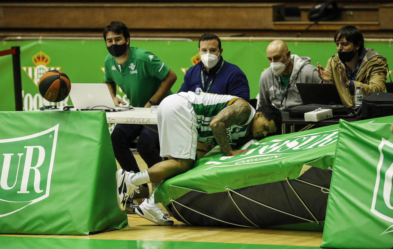 Fotos: Las imágenes del Real Betis-Baskonia