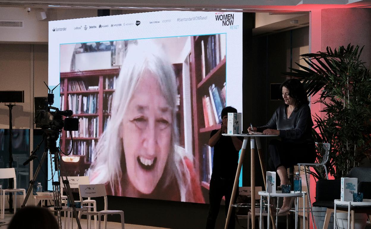 La experta en historia clásica Mary Beard, durante la charla.