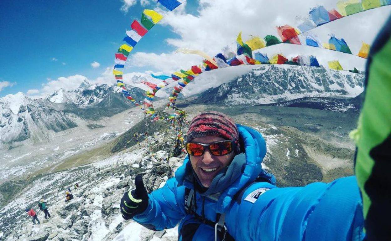 Sergi Mingote katalanaren K2a