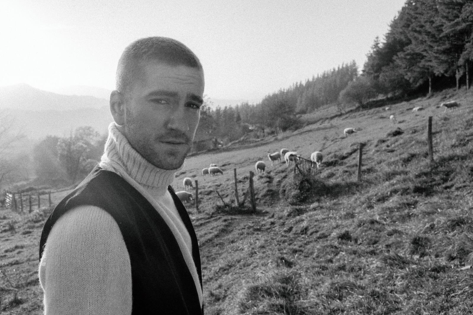 Fotos: La novedosa firma de 4 bilbaínos que tiñen su ropa con…¡aguacate!