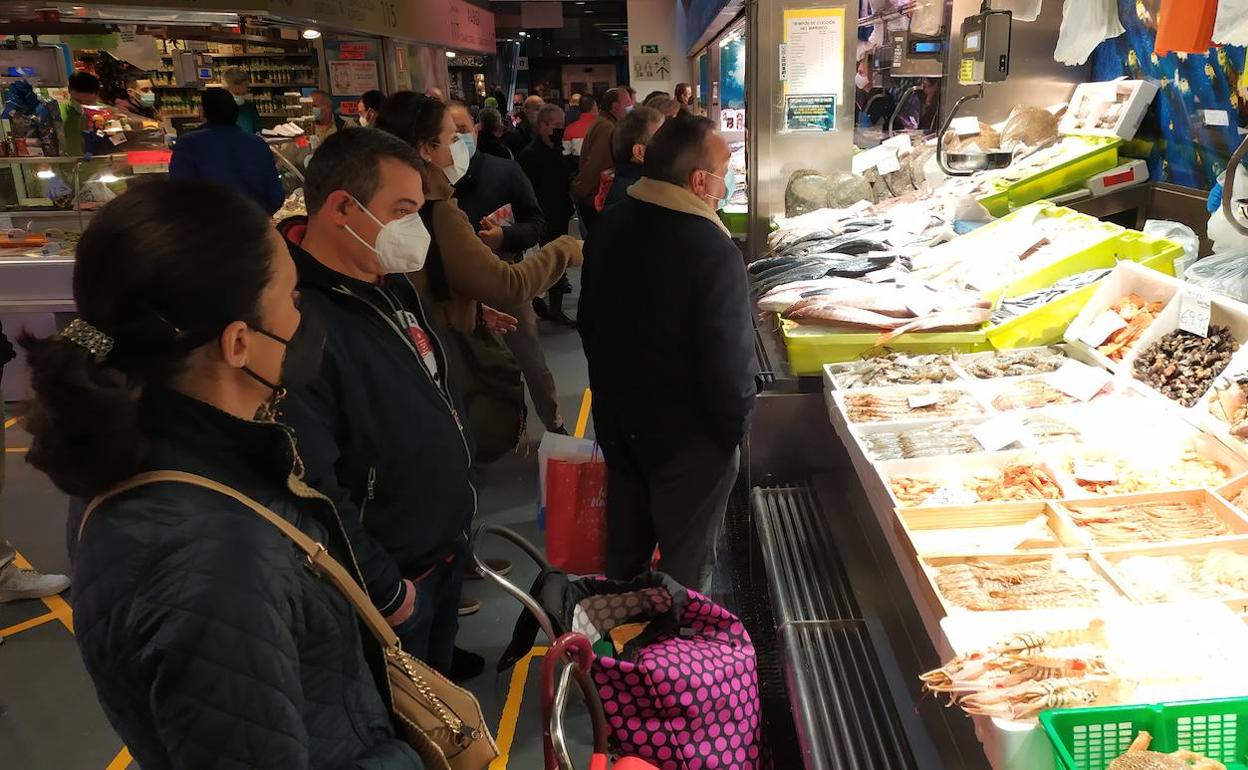 Navidad 2020: Las compras de Navidad en Bilbao, en directo: último sábado para realizar las compras navideñas antes de Nochebuena