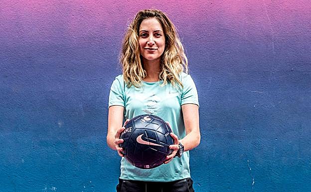 Según su autora este es un libro para «recordarnos que hay que hacer lo que amamos». 