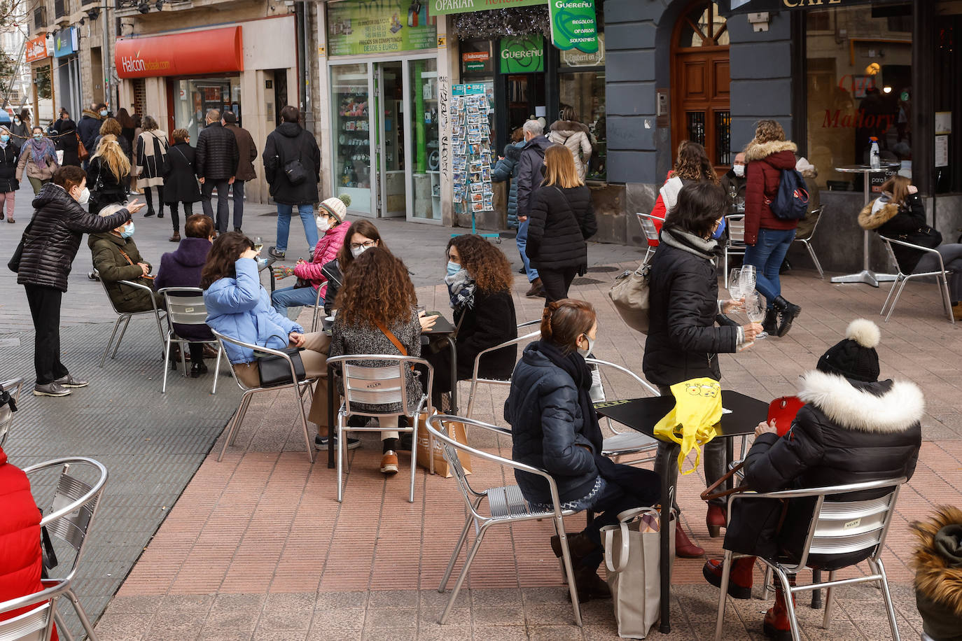 Fotos: Vitoria potea antes de la cena de Nochebuena