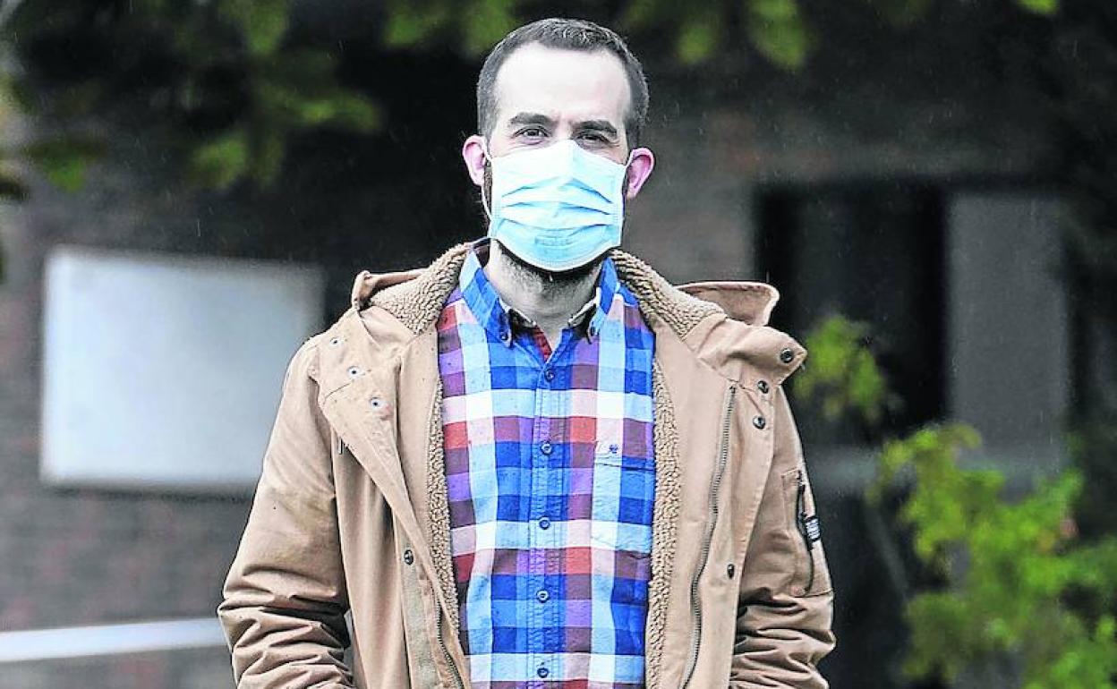 Luis Ignacio Martínez Alcorta es vocal de la Asociación Española de Vacunología. 