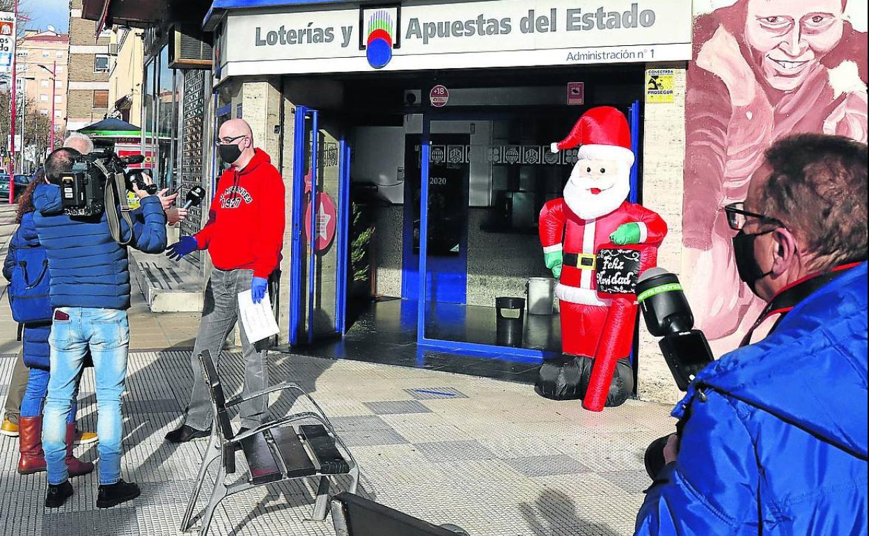 La administración número 1 vendió una serie de un quinto premio en el último Gordo de Navidad. 