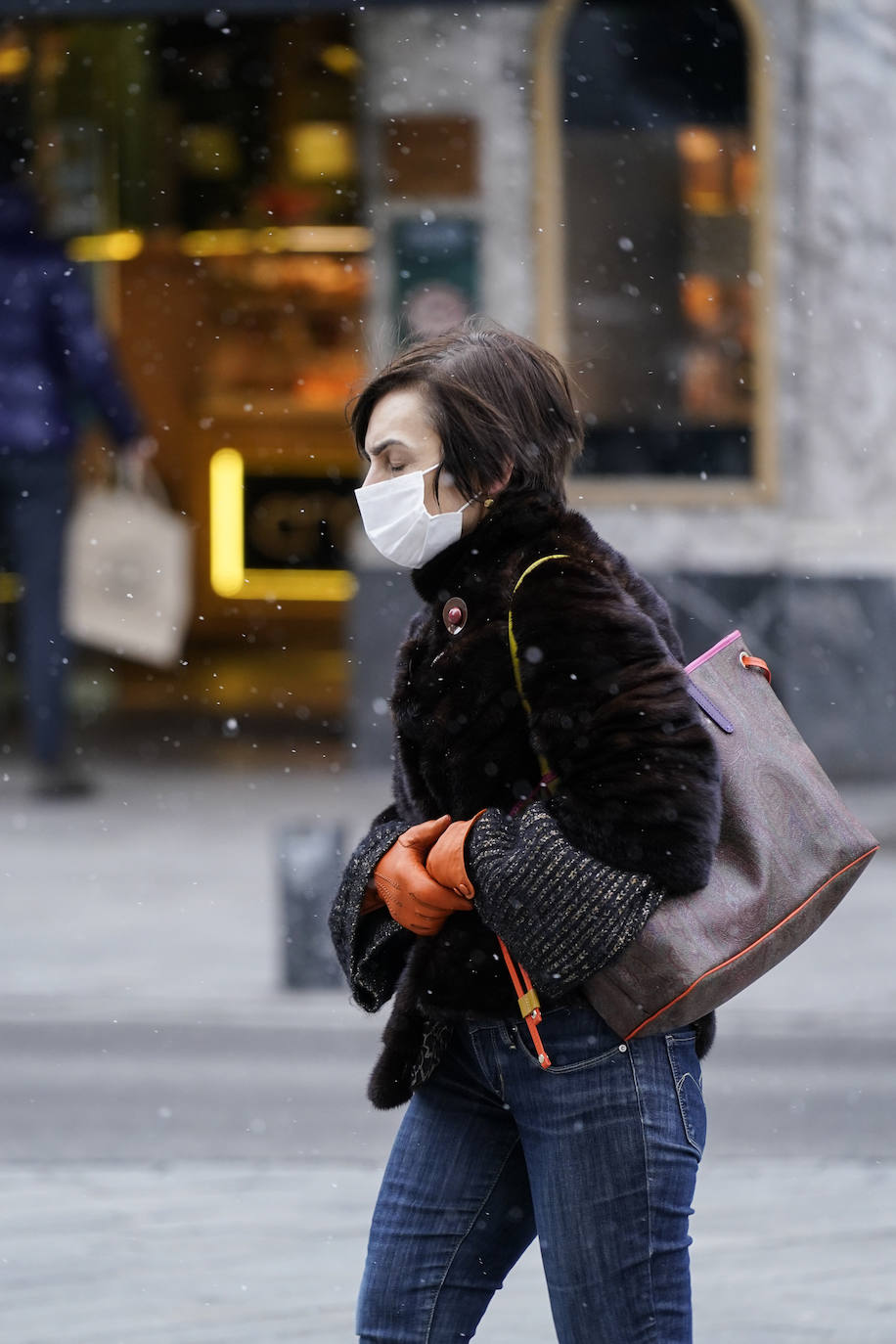 Fotos: Álava se prepara para otra jornada de nieve