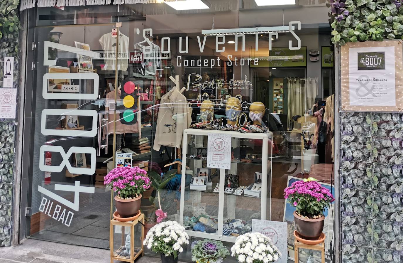 Fotos: Moda, arte, menaje y mucho más de 30 diseñadores locales: así es la especial tienda de Mila en Castaños