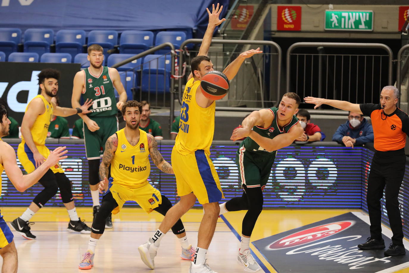 Fotos: Las imágenes del Maccabi-Baskonia