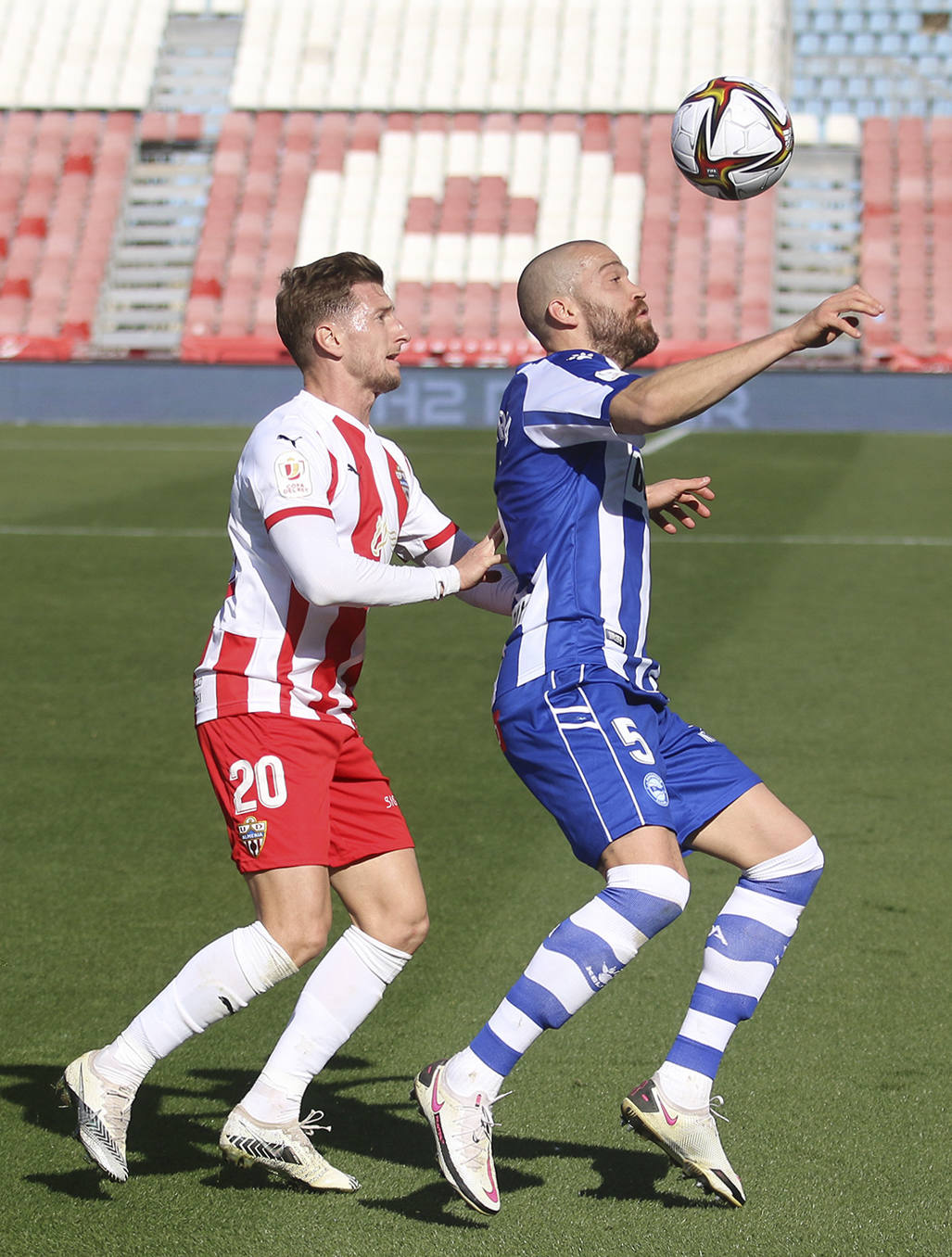 Fotos: Las mejores fotos del Almería - Alavés