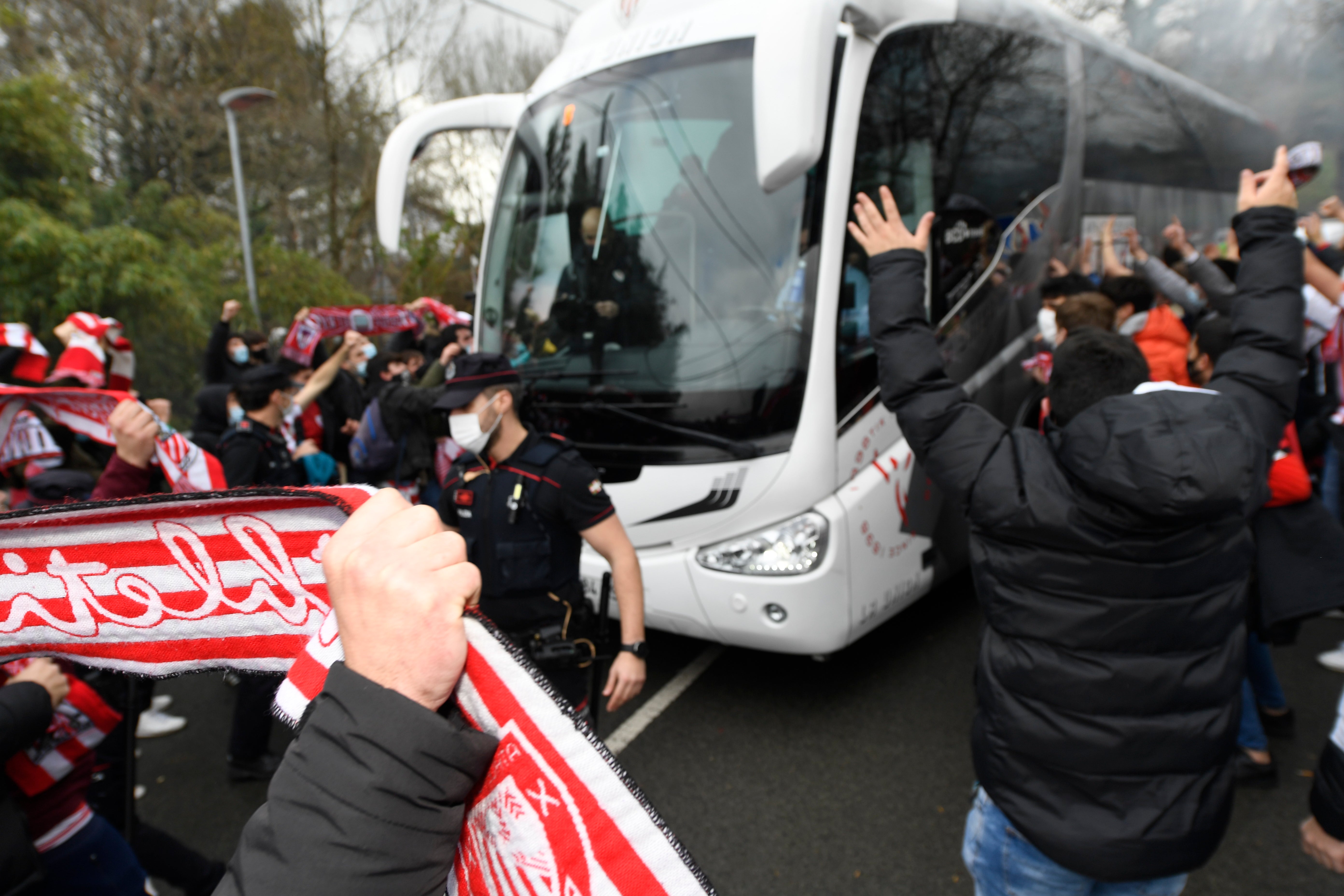 Fotos: Recibimiento al Athletic en Lezama