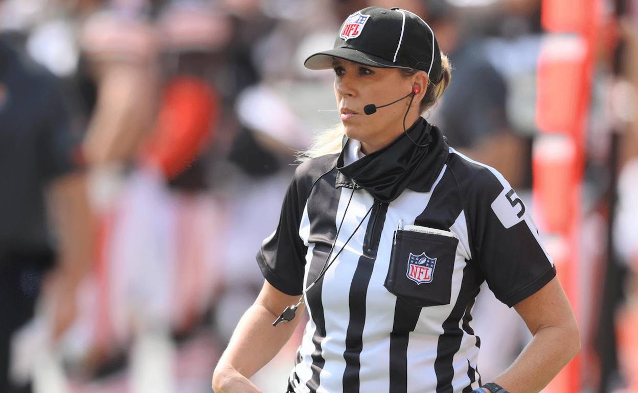 Una mujer arbitrará por primera vez la Super Bowl