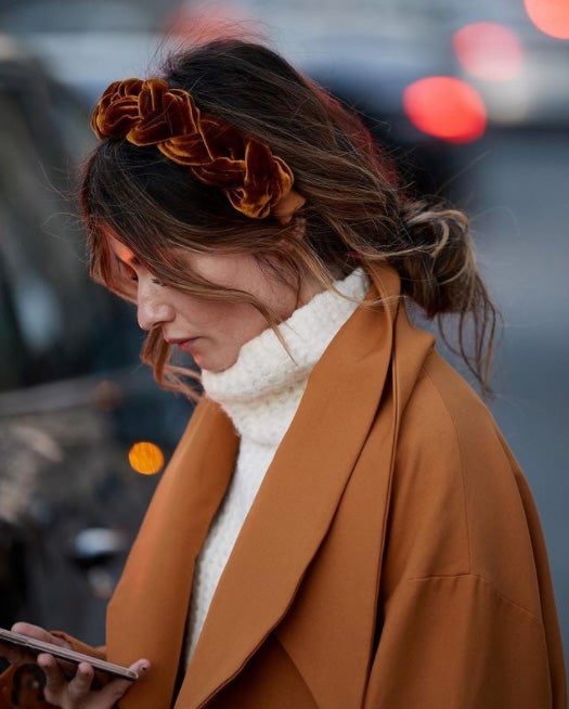 Para melenas largas o cortas, para románticas empedernidas o para las que solo buscan funcionalidad. Siempre habrá una diadema que se adecue a tu personalidad.