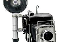 Modelo de cámara que se hizo muy popular porque era el preferido de los fotógrafos de Prensa. 