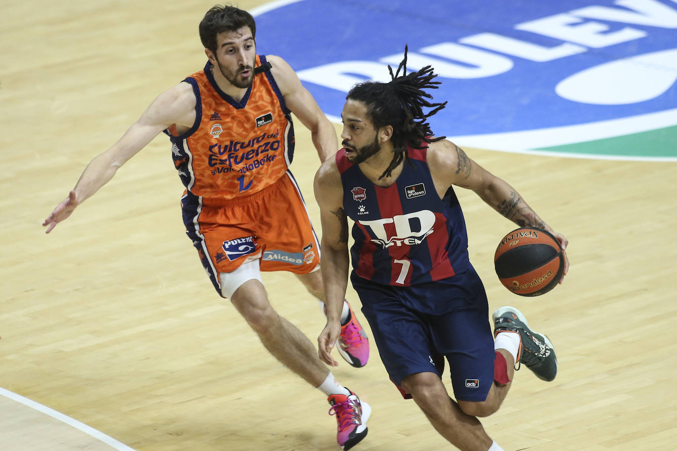 Fotos: Las imágenes del Valencia-Baskonia