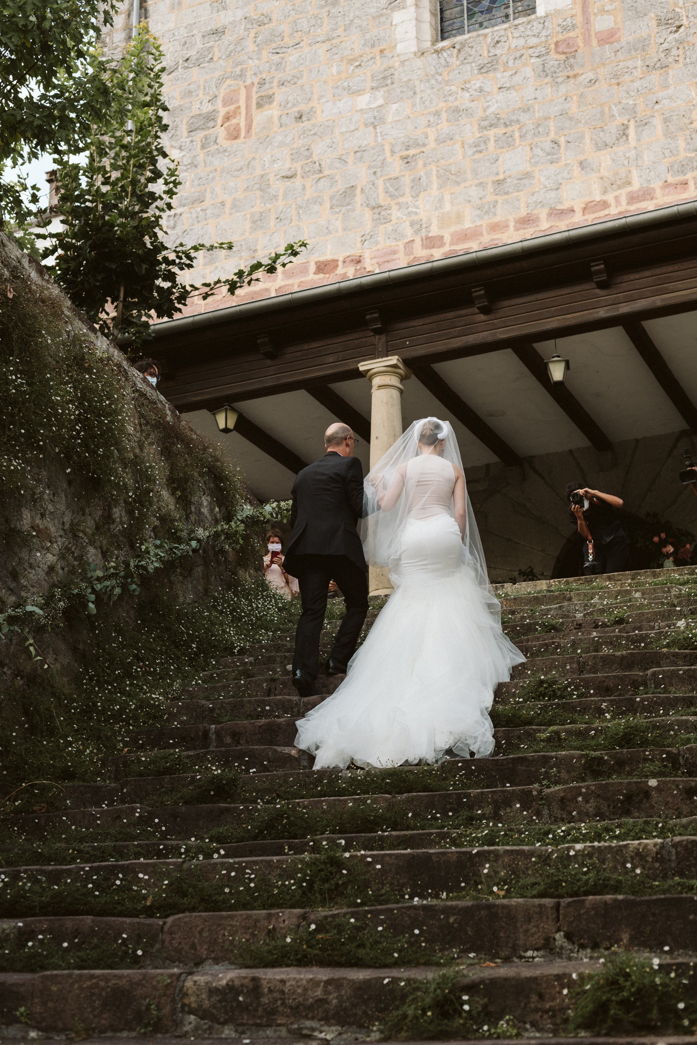 Fotos: La boda de Amaia en el María Cristina, una bailarina que hizo un guiño a Balenciaga