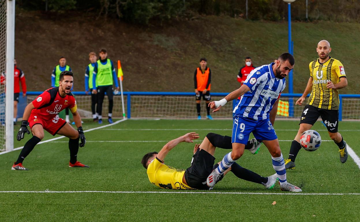 El Deportivo Alavés B se impuso en el partido de la primera vuelta en Ibaia (1-0) 