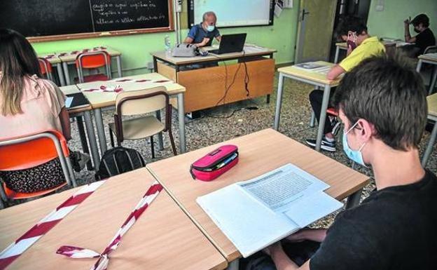 253 aulas siguen cerradas en Euskadi por nuevos contagios al sumar 50 en dos días