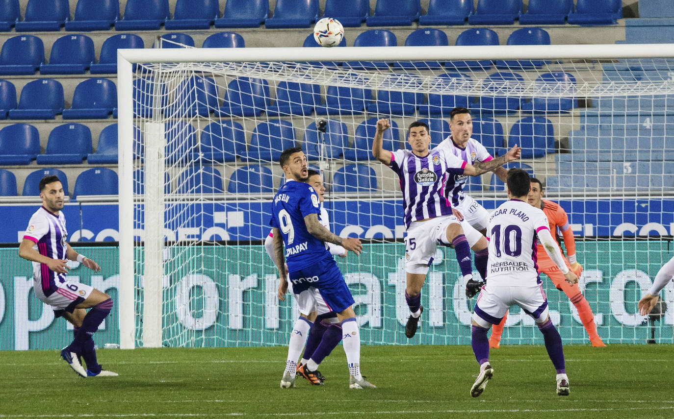 Fotos: Las fotos del Alavés - Valladolid