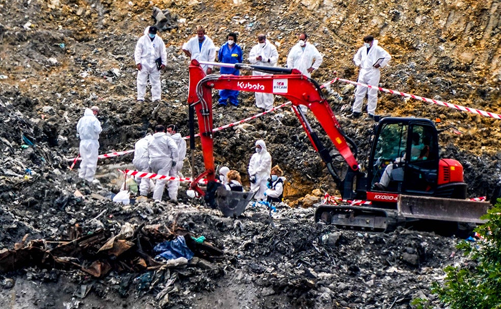 En esos momentos, la familia Sololuze también pidió que el fatal desplome no se utilizara «con fines partidistas». «Hay dos personas que han fallecido y pedimos que se respete el lado humano. No queremos que este tema se aborde desde un punto de vista político, porque no lo es», aseguró Bernardo Sebastián, abogado de la familia.