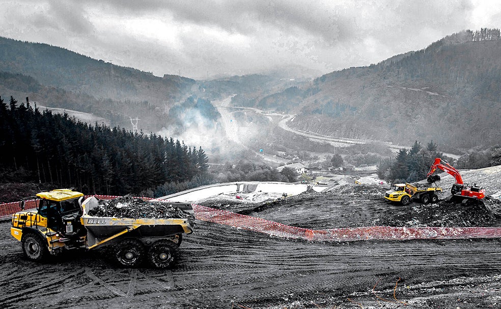 A partir de ese momento, la búsqueda se ha centrado en encontrar el cuerpo de su compañero, Joaquín Beltrán. Desde entonces hasta ahora se han rastreado las zonas donde los expertos pensaban que podría estar, sin embargo, aún no ha habido éxito. 