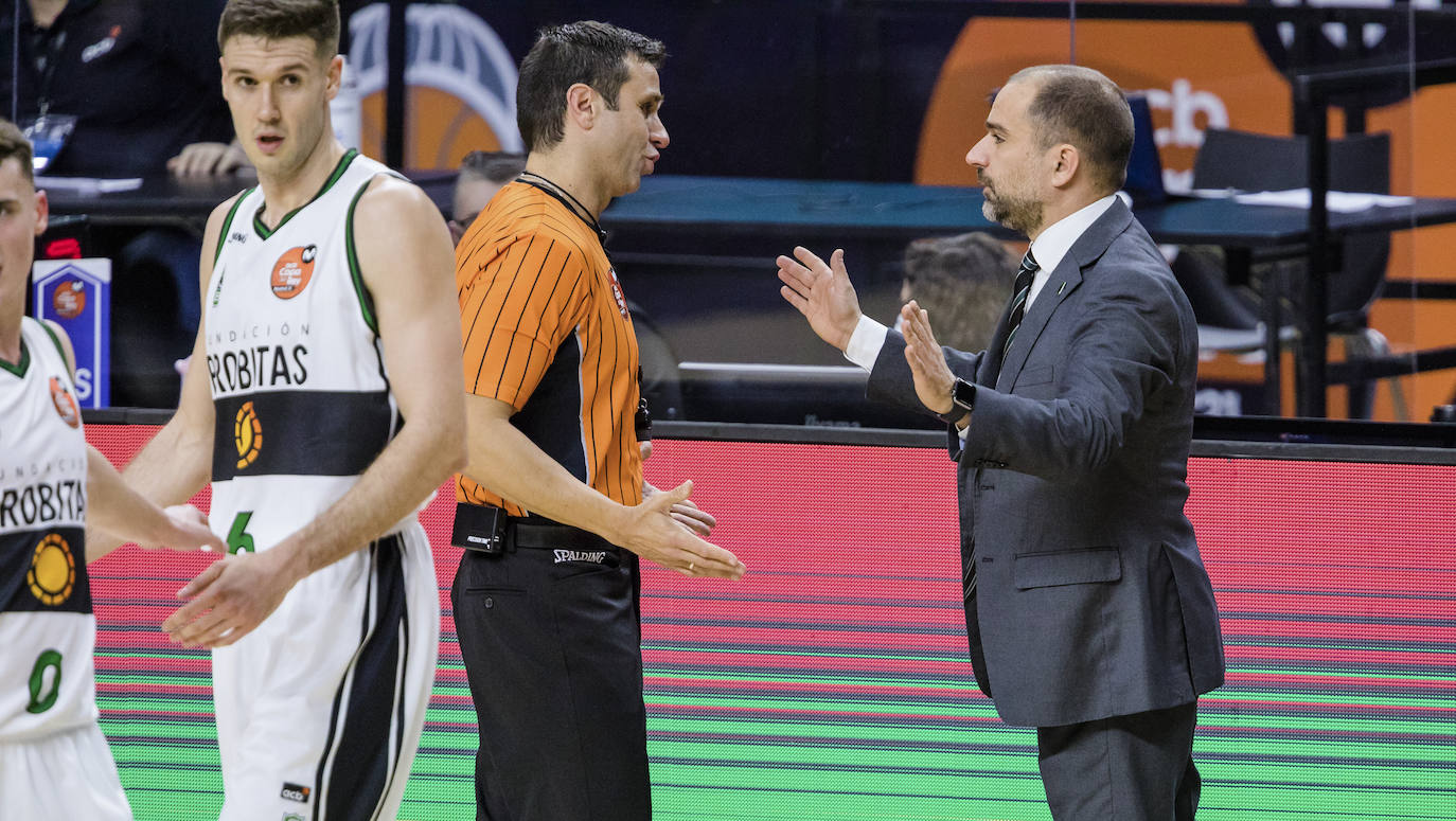 Fotos: Las mejores imágenes del Baskonia-Joventut