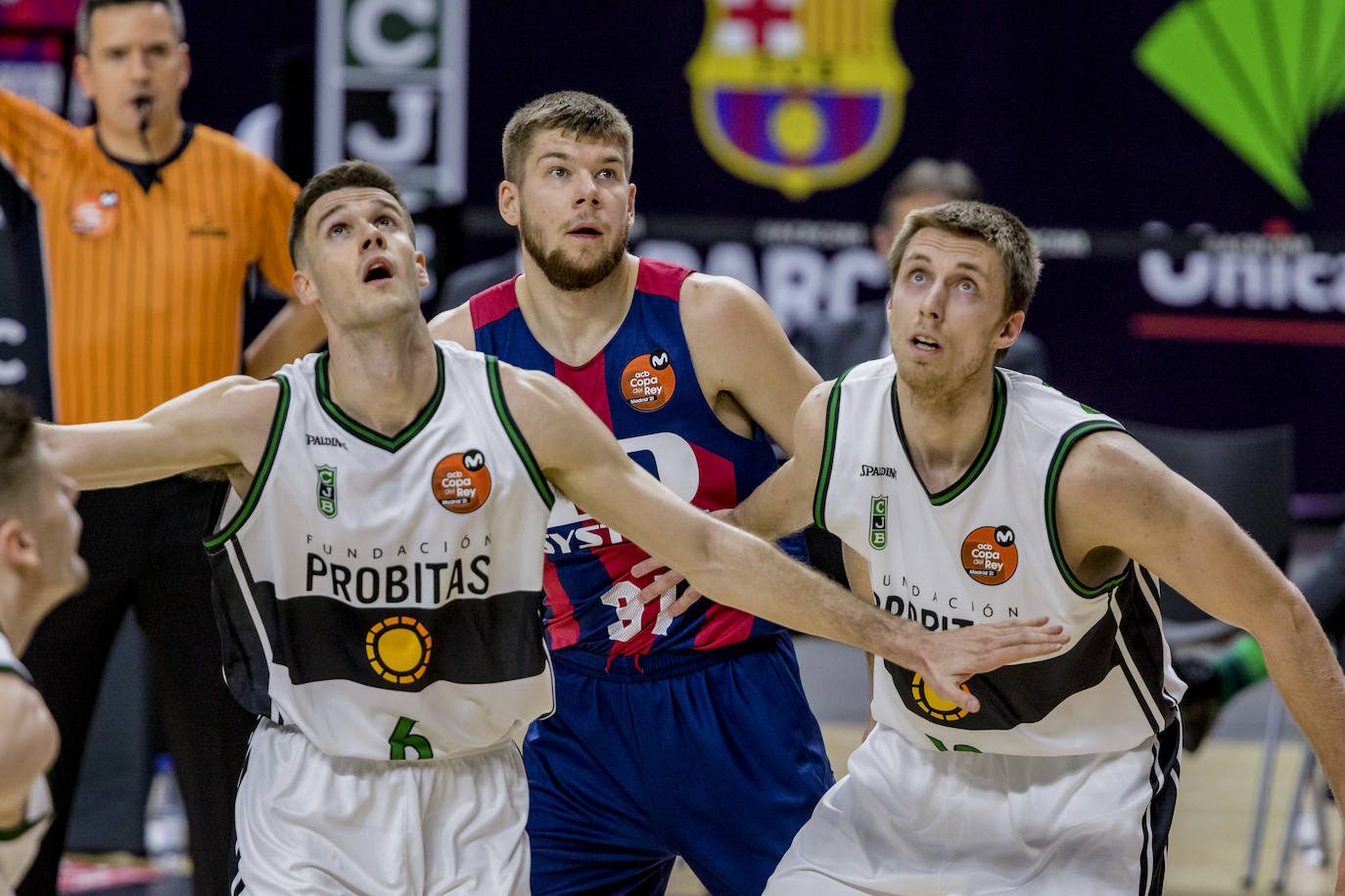 Fotos: Las mejores imágenes del Baskonia-Joventut