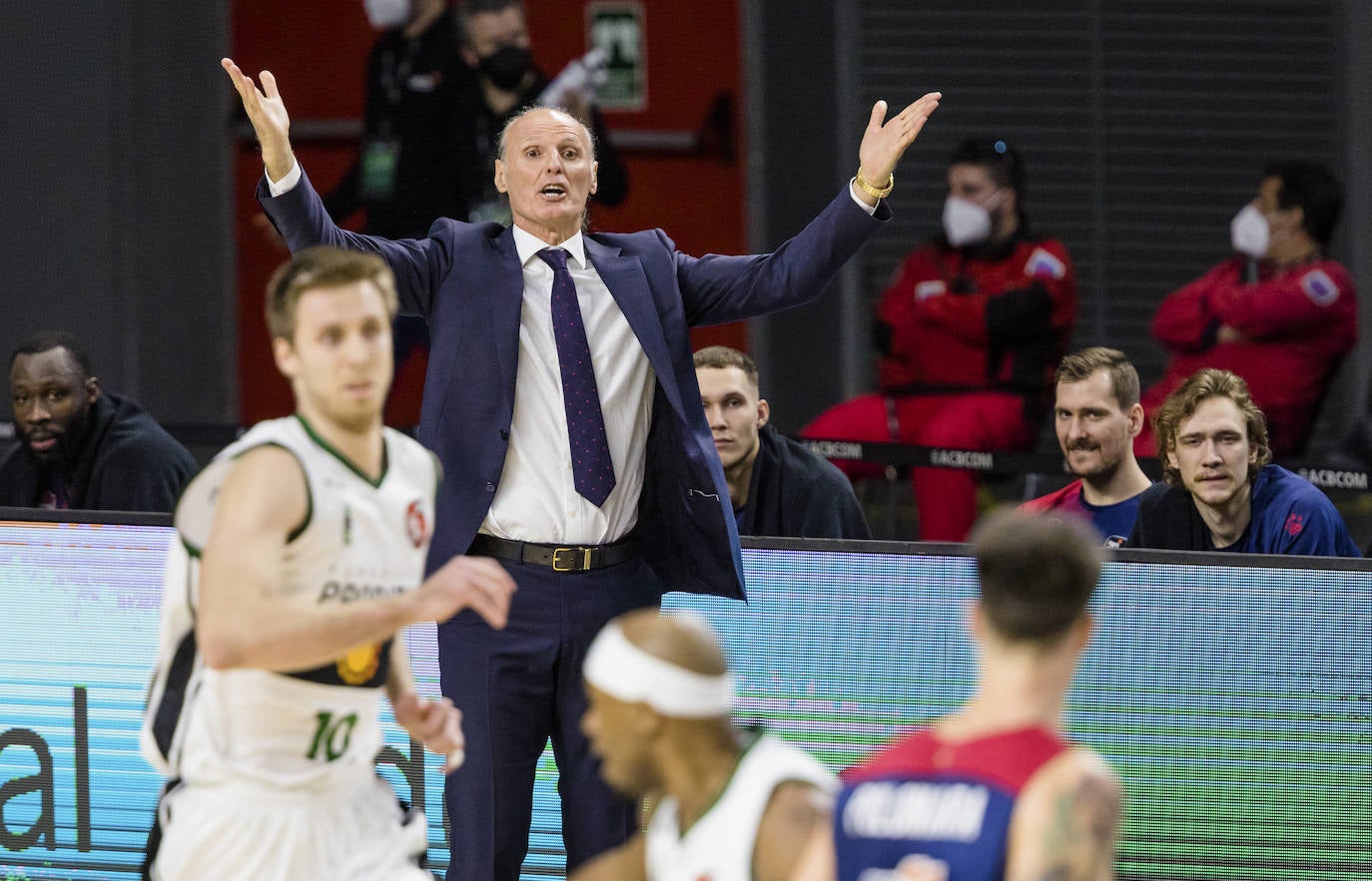 Fotos: Las mejores imágenes del Baskonia-Joventut