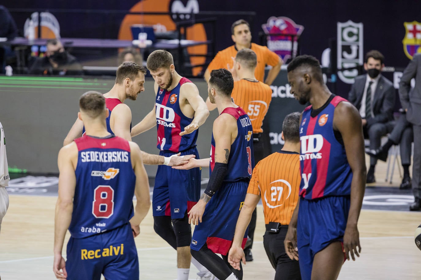 Fotos: Las mejores imágenes del Baskonia-Joventut