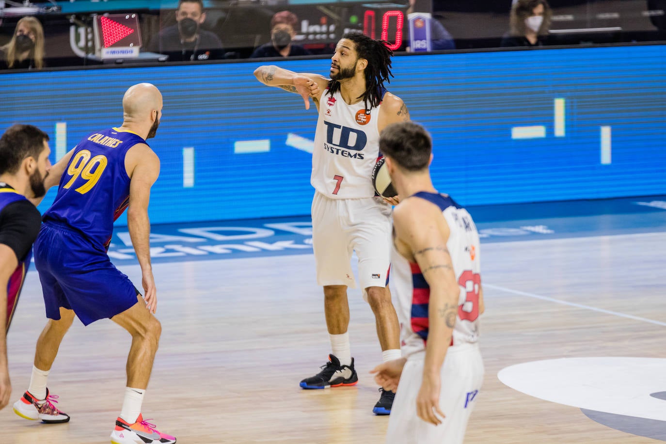 Fotos: Las mejores imágenes del Barcelona - TD Systems Baskonia de la semifinal de la Copa del Rey2021