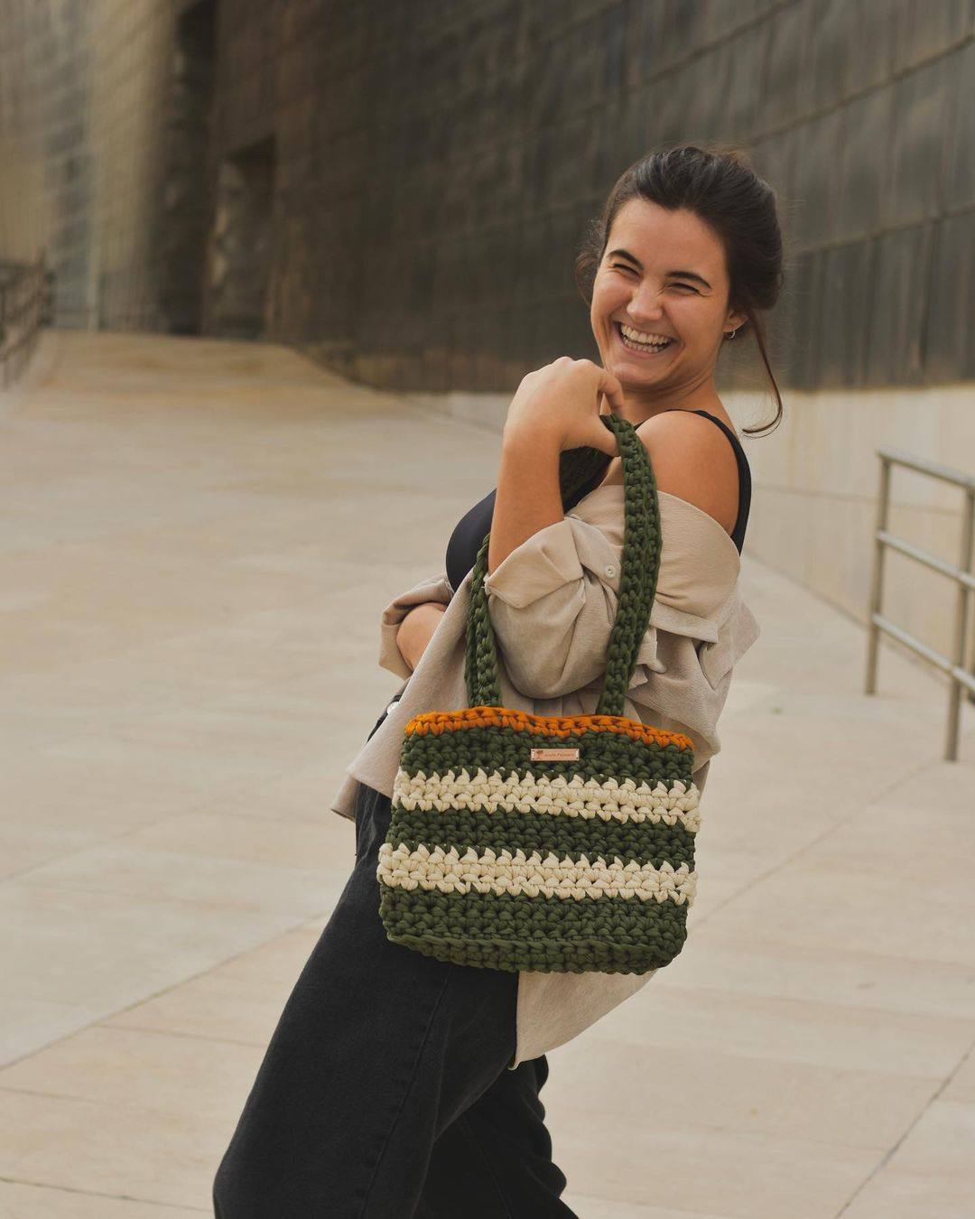 Fotos: Los bolsos más bonitos de temporada de crochet y están tejidos a mano en Vitoria | El