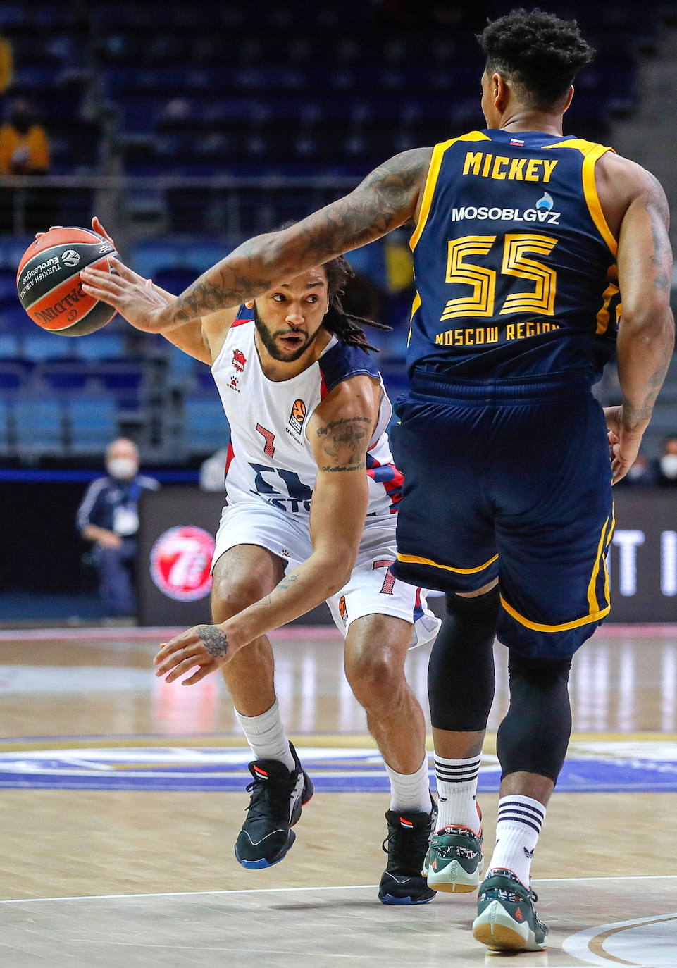 Fotos: Las mejores imágenes del Khimki - Baskonia