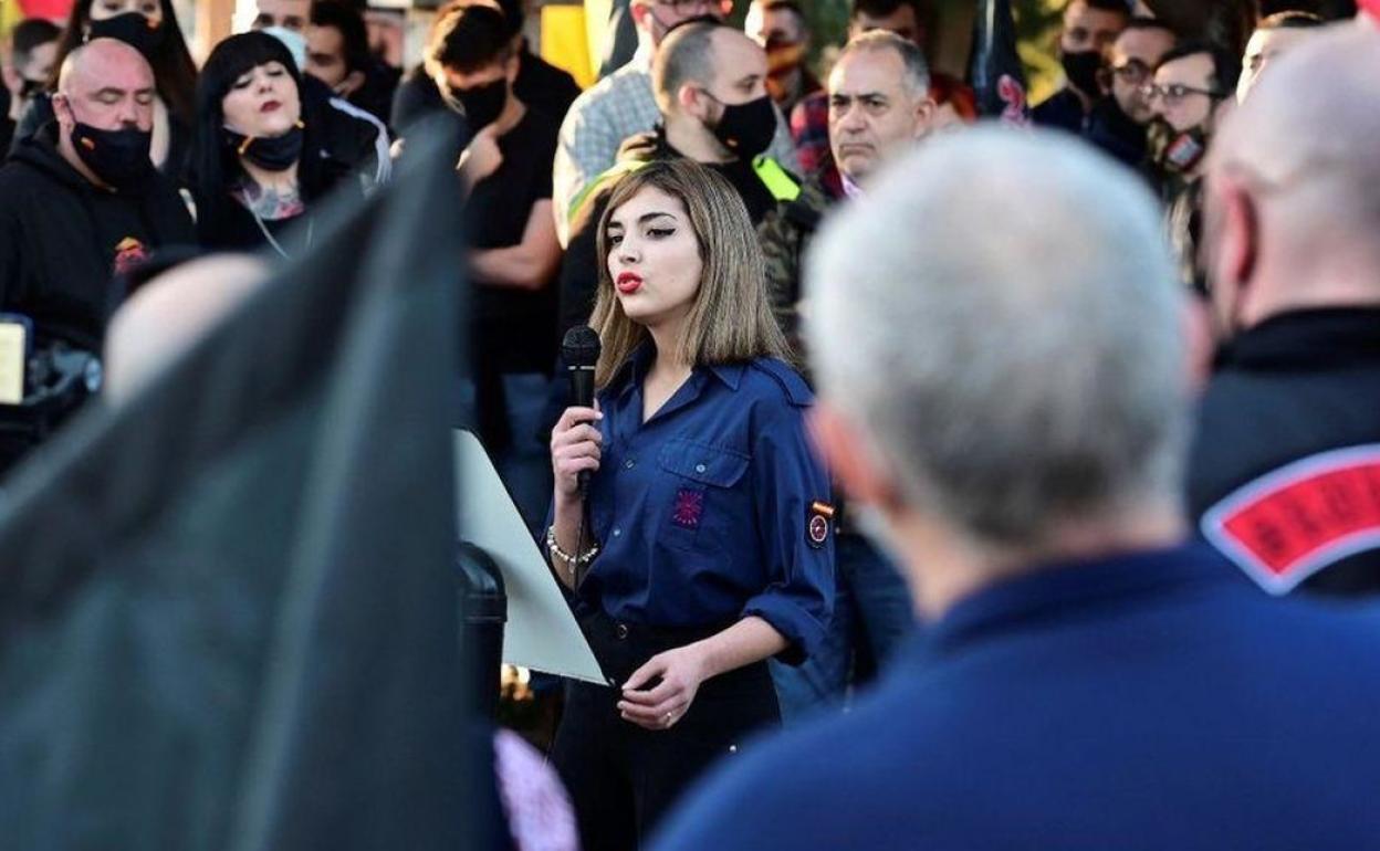 Isabel Peralta, la nueva voz del fascismo en España que tiene como «enemigo» al judío