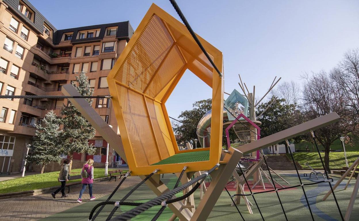 El Parque Eskurtze de Irala estrena nuevas zonas deportivas y de juegos infantiles