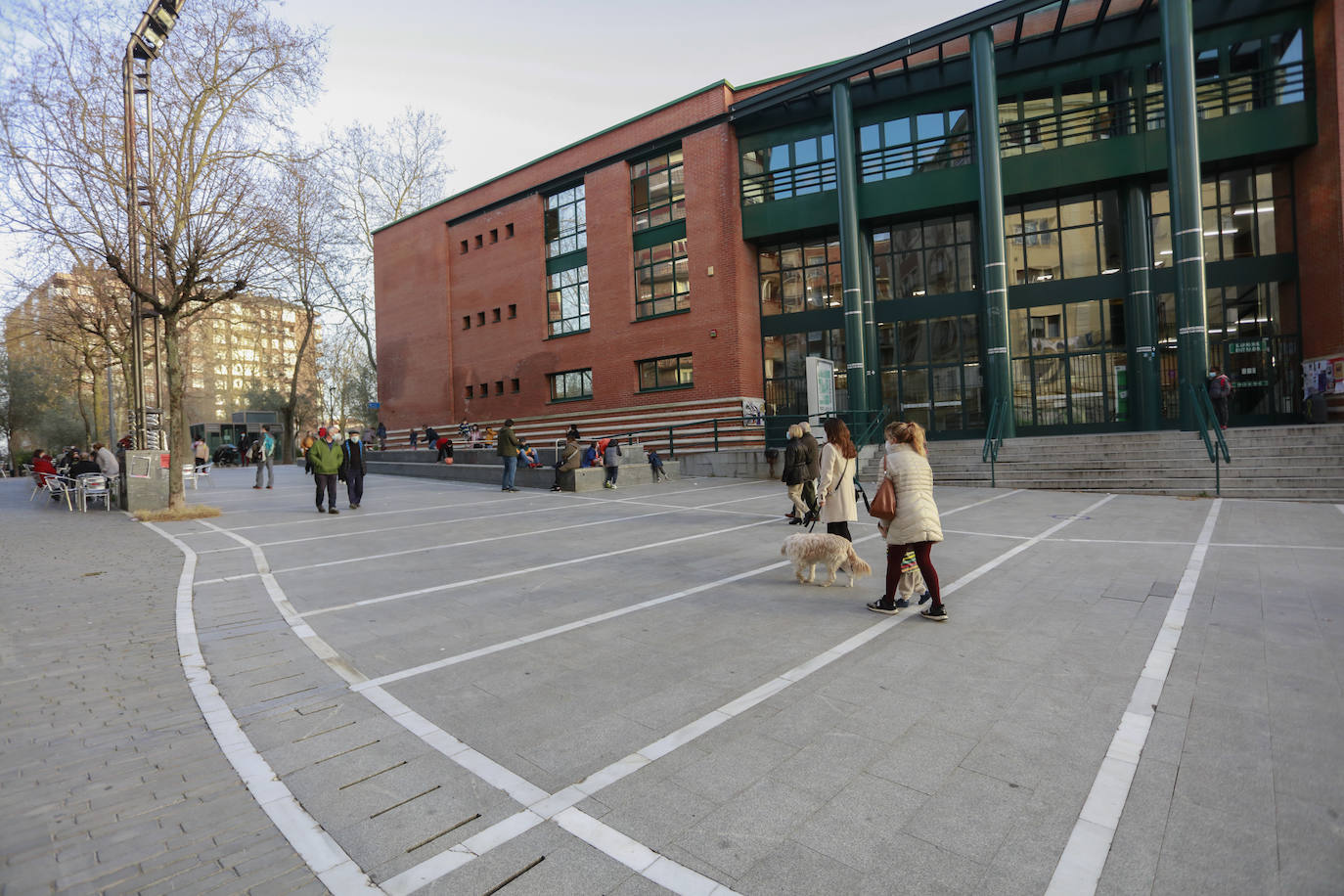 Plaza Sefarad, en Judimendi. 