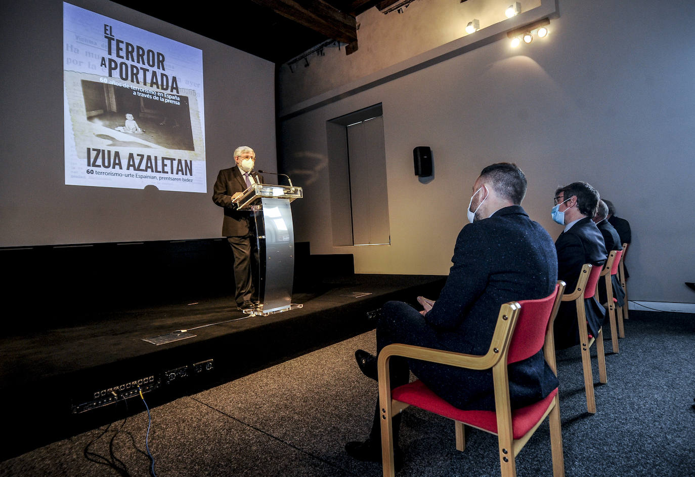 Florencio Domínguez, durante su intervención en la presentación de la exposición.