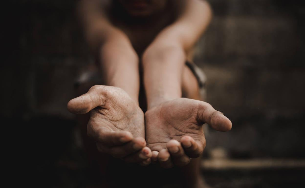 UNICEF: «Pandemiaren ondorioz, aurrerapenak atzera egin dute haurrei dagozkien adierazle garrantzitsu gehienetan»