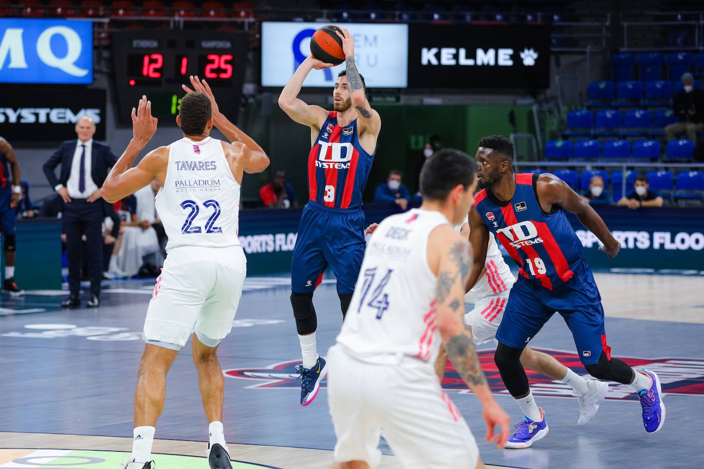 Fotos: Las mejores imágenes del Baskonia - Real Madrid