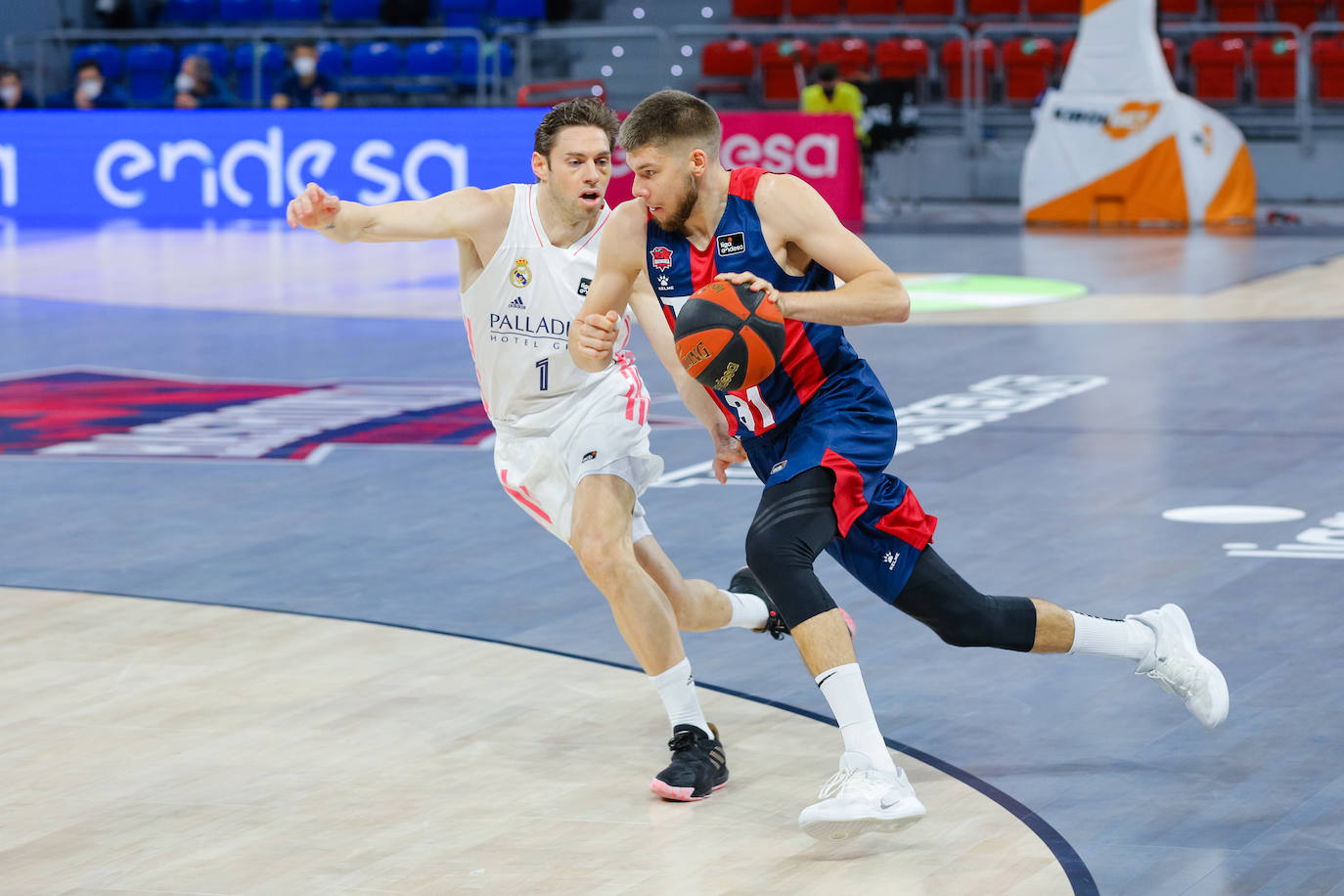 Fotos: Las mejores imágenes del Baskonia - Real Madrid
