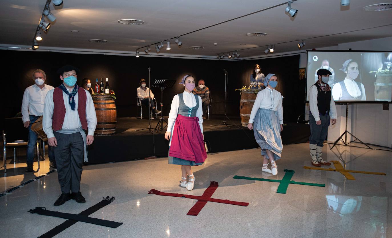 Fotos: Acto de presentación del Txakoli de Bakio