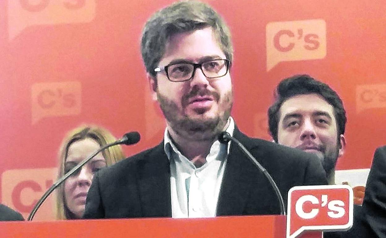 Hervías era de la máxima confianza de Albert Rivera y dejó su cargo tras el batacazo electoral del 10-N. 