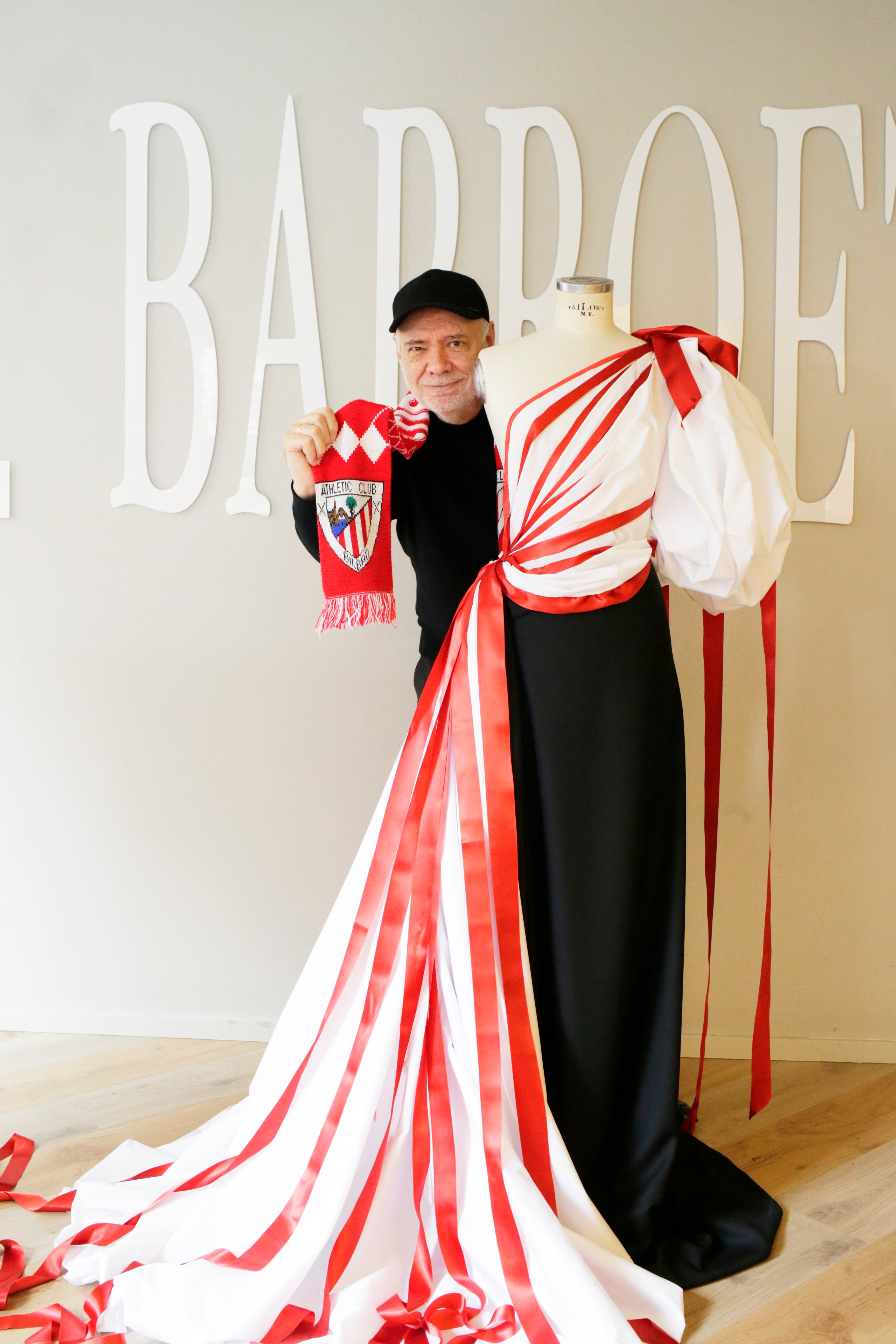 El disñador Javier Barroeta