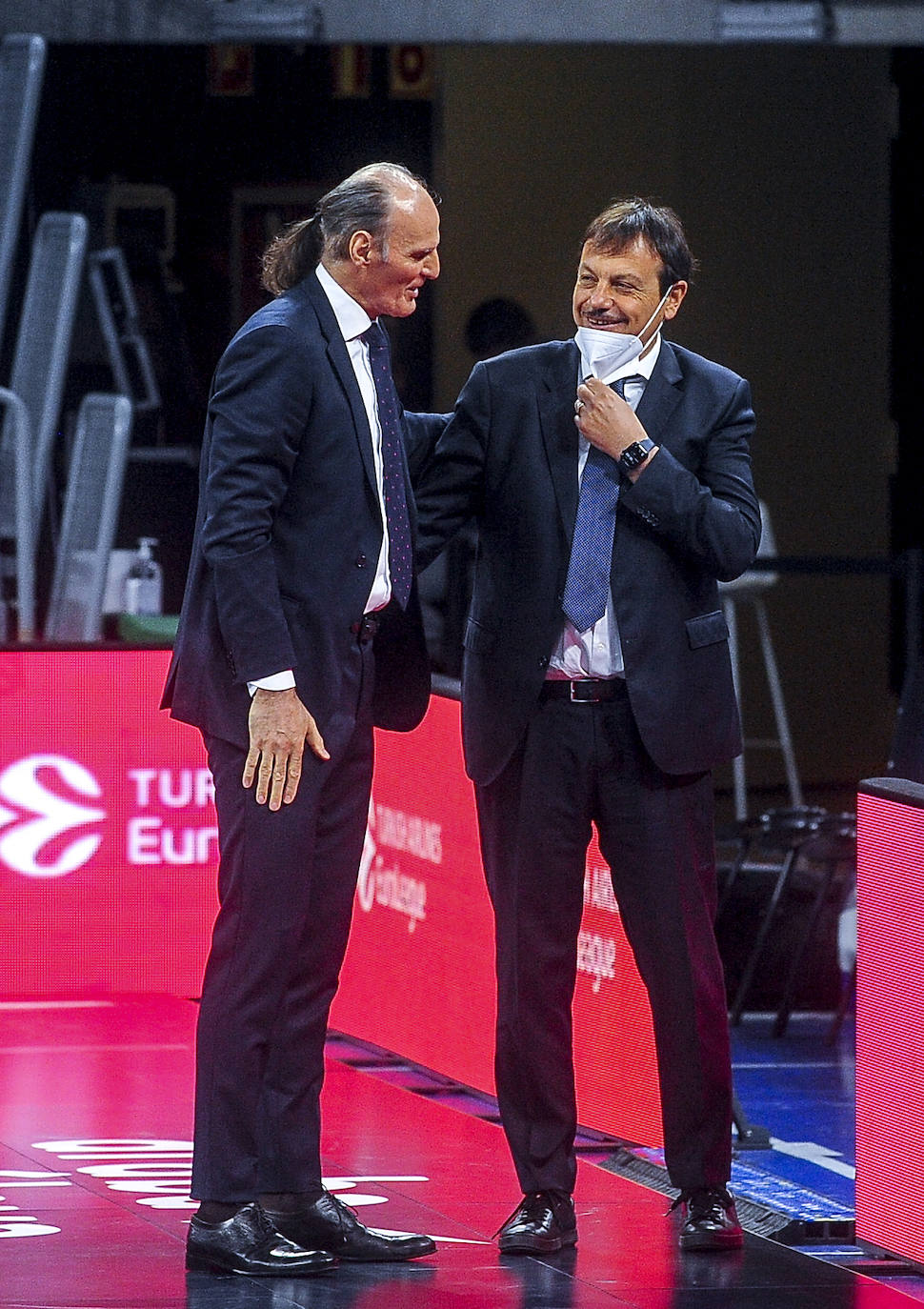 Fotos: Las mejores imágenes del Baskonia - Efes